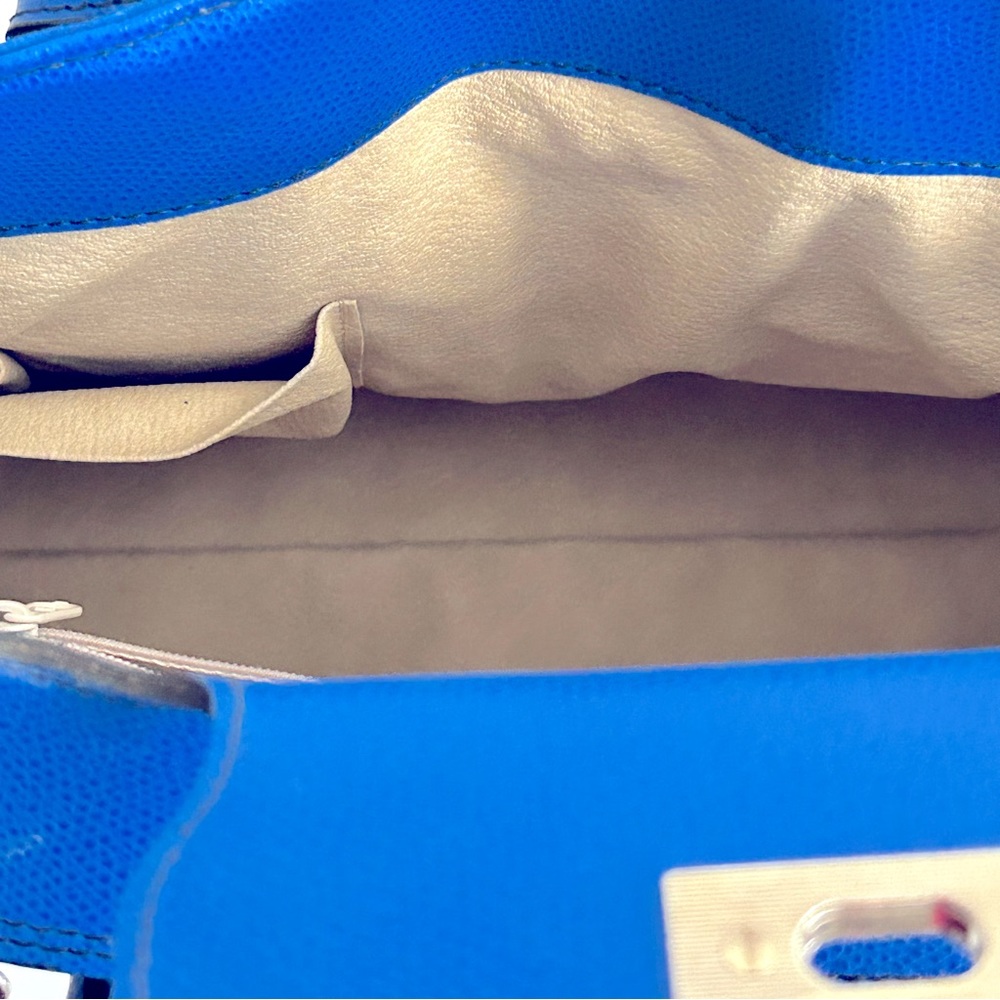 Electric Blue Handbag - Excellent - Picture 9 of 10